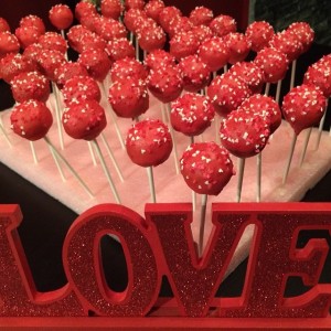 Valentine's Day Cake Pops