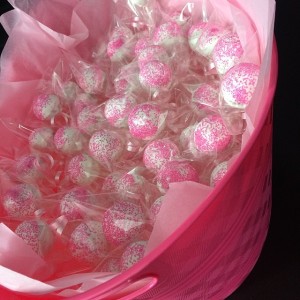 White and pink cake pops